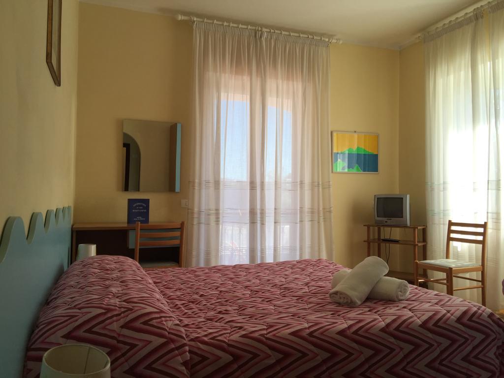 Hotel Villa Al Parco Forio  ภายนอก รูปภาพ